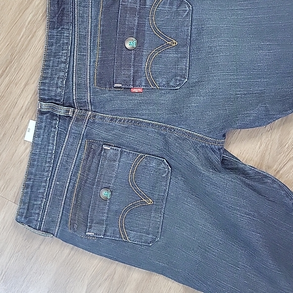 Levi's Denim Vintage Flare Dark Blue Jeans Retro Bellbottom Modern Fit Boho 8 M - Picture 11 of 11